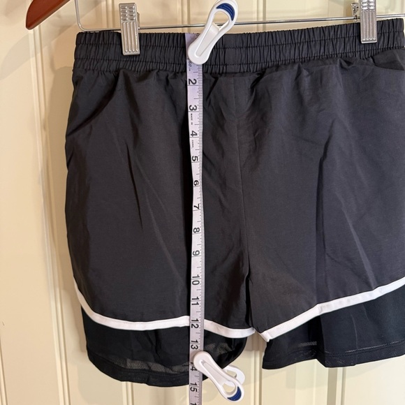 Champion Running 2-in-1 Shorts Black White Girls Sz M - Picture 5 of 7